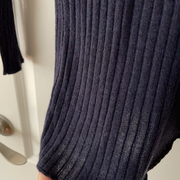 Everlane wool sweater - Picture 2 of 5